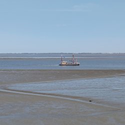 Vissersboot op de Eems